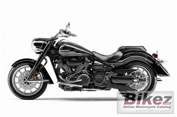 2011 Yamaha Roadliner Midnight photo